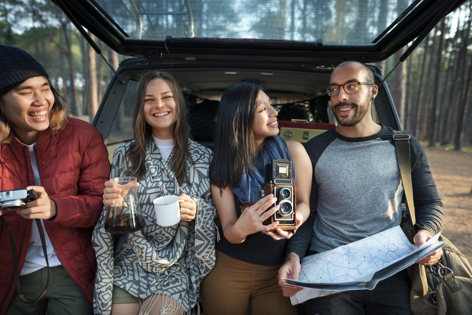 Współpraca między podróżnikami – carpooling i car sharing w caravaningu